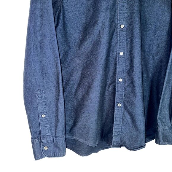 Abercrombie & Fitch Men's Navy Casual Button Down Shirt - Picture 3 of 9